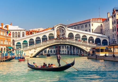Rialtobroen i Venedig