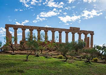 resterne af et tempel i agrigento