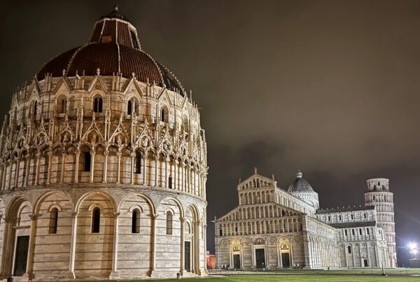 Det skæve tårn i Pisa
