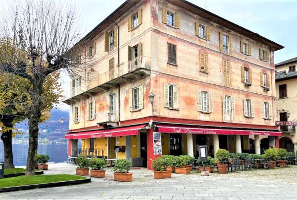 Piazza Motta i Orta San Giulio