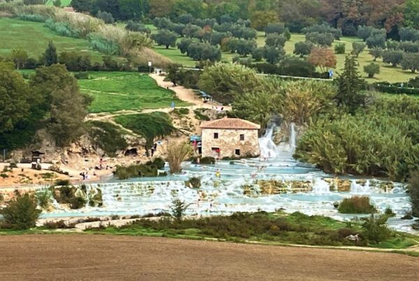 Cascate del Mulino ved Saturnia i Toscana